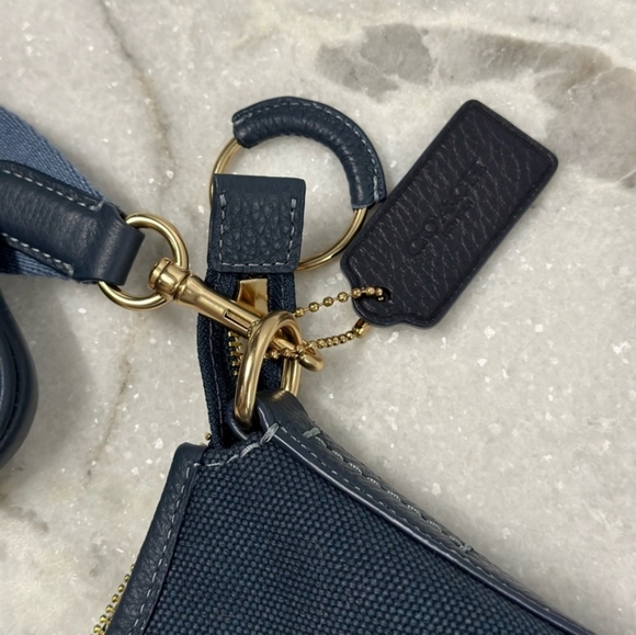 NWT Ellis crossbody bag COACH brand - Picture 6 of 7